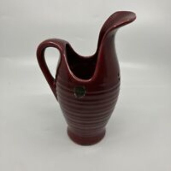 Vintage  Camark Pottery Red Ewer Jug Made in USA - Picture 2 of 12